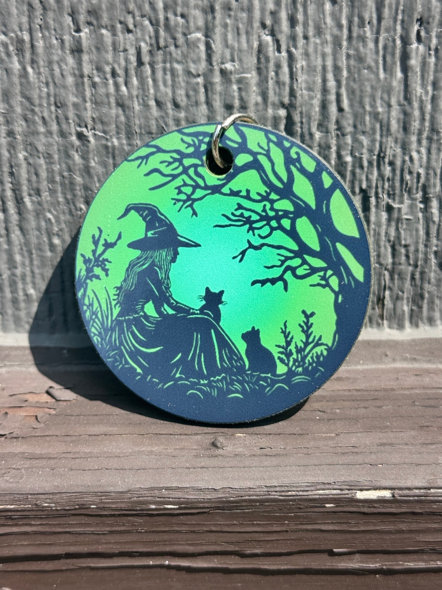 Dark Forest Witch Keychain – Gothic Charm in Purple or Green