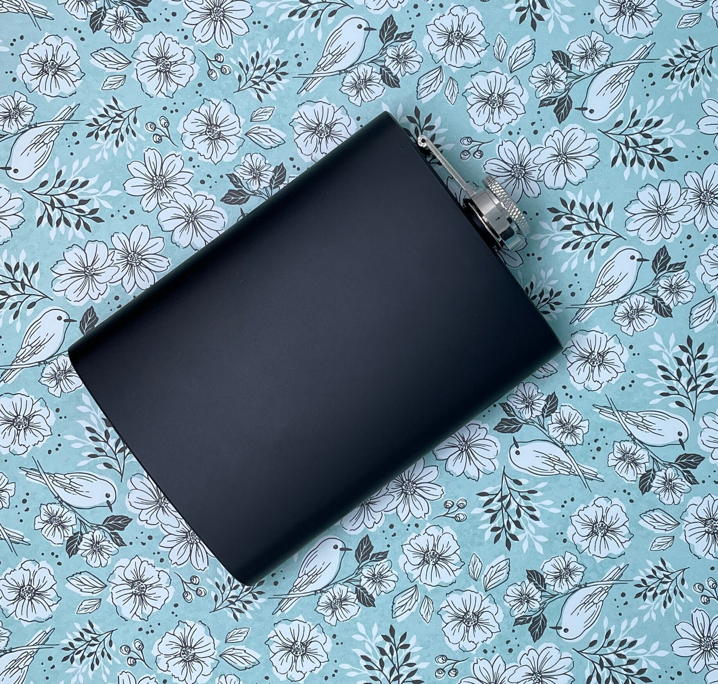 Customizable Black Flask, Personalized gift for him, Personalized gift for dad, Bachelor gift