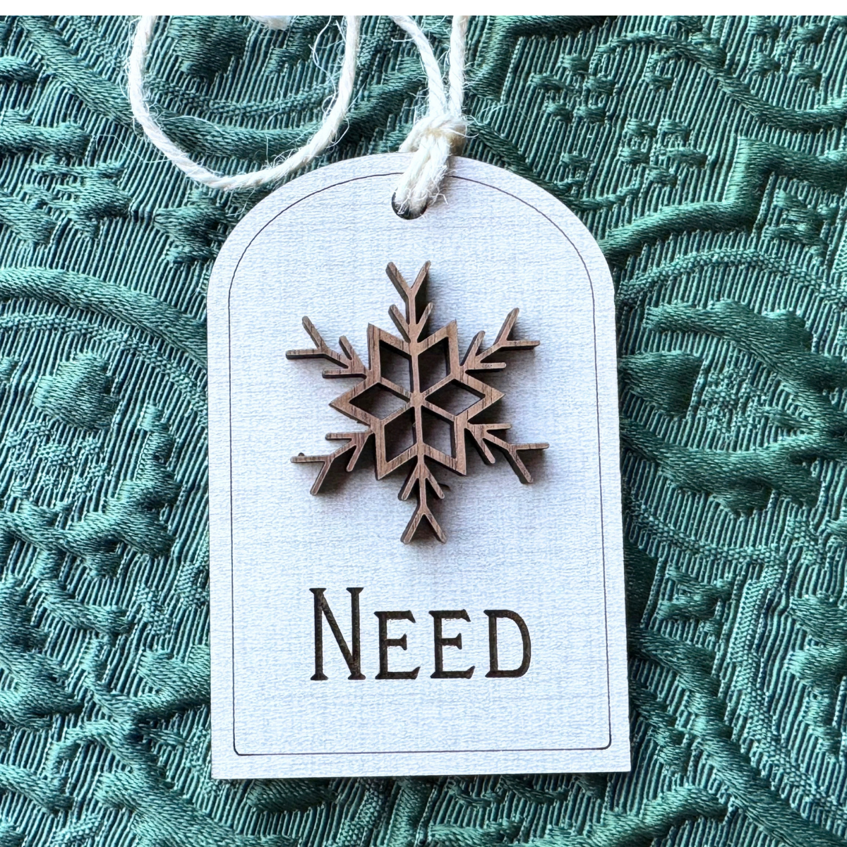 Want, Need, Wear, Read Wooden Gift Tags – Walnut Snowflake Set of 4