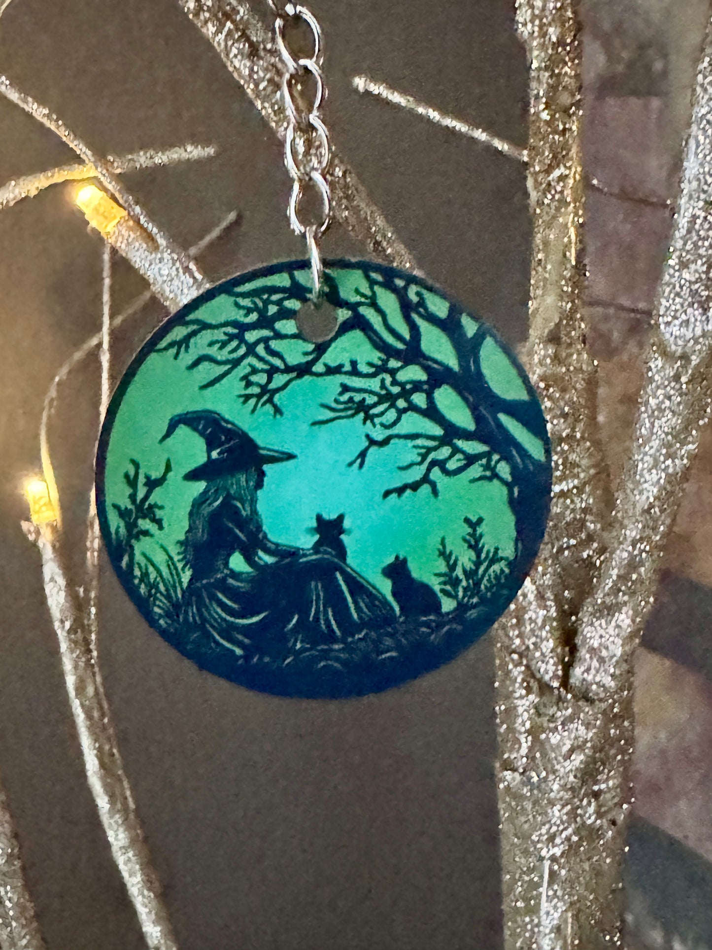 Dark Forest Witch Keychain – Gothic Charm in Purple or Green