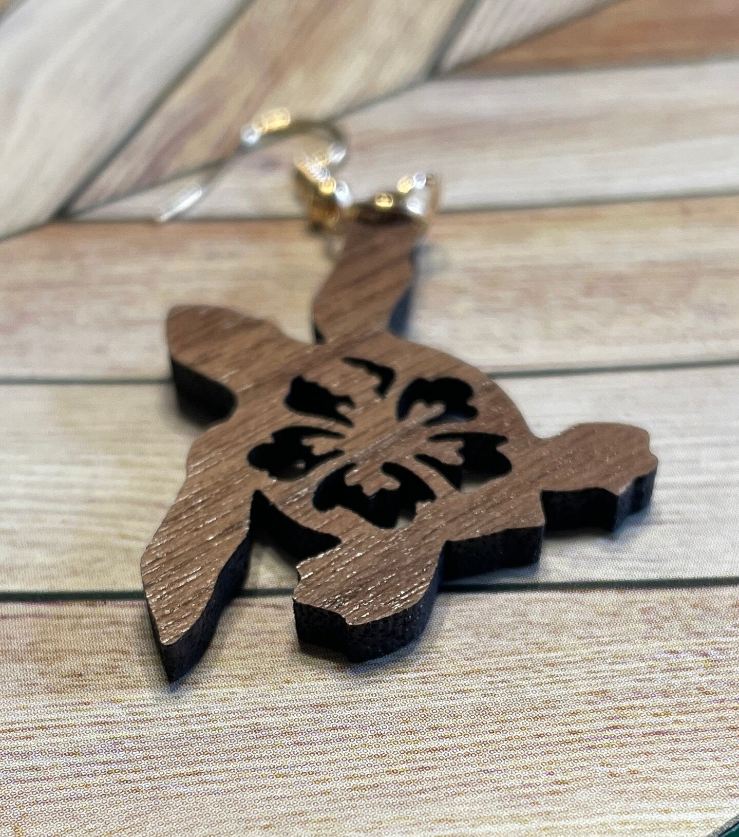 Ocean-inspired Turtle Earrings, Sea Turtle Dangle Earrings, Beachy Turtle Dangle Earrings