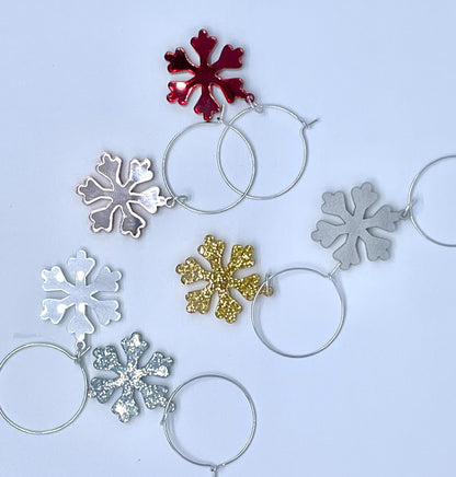 Set of 6 Sparkling Snowflake Wine Charms – Glitter and Mirror Acrylic for Winter Celebrations