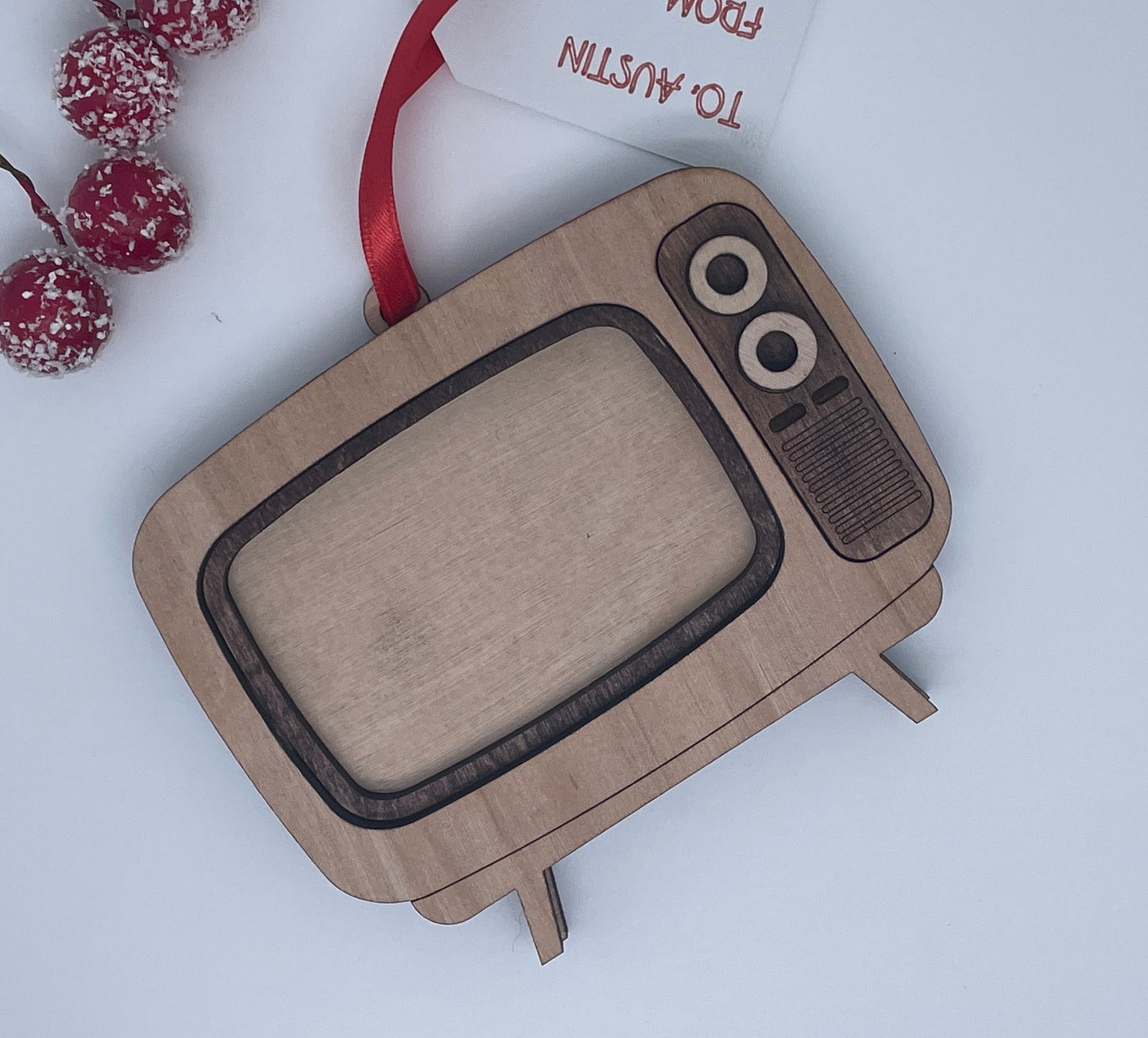 Retro TV Gift Card Holder & Photo Frame – 3-in-1 Wooden Ornament with Ribbon – 4.8x4.2 inches