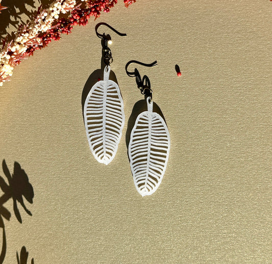 Elegant Dangling Leaf Earrings