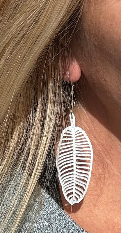 Elegant Dangling Leaf Earrings