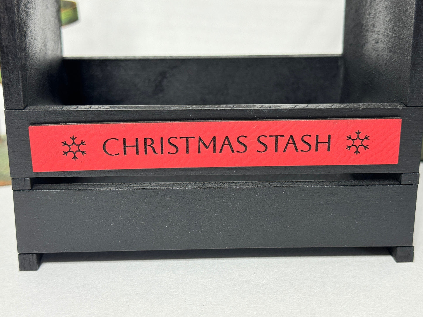 Customized Mini Bottle Crate with Engraved Leather Tag