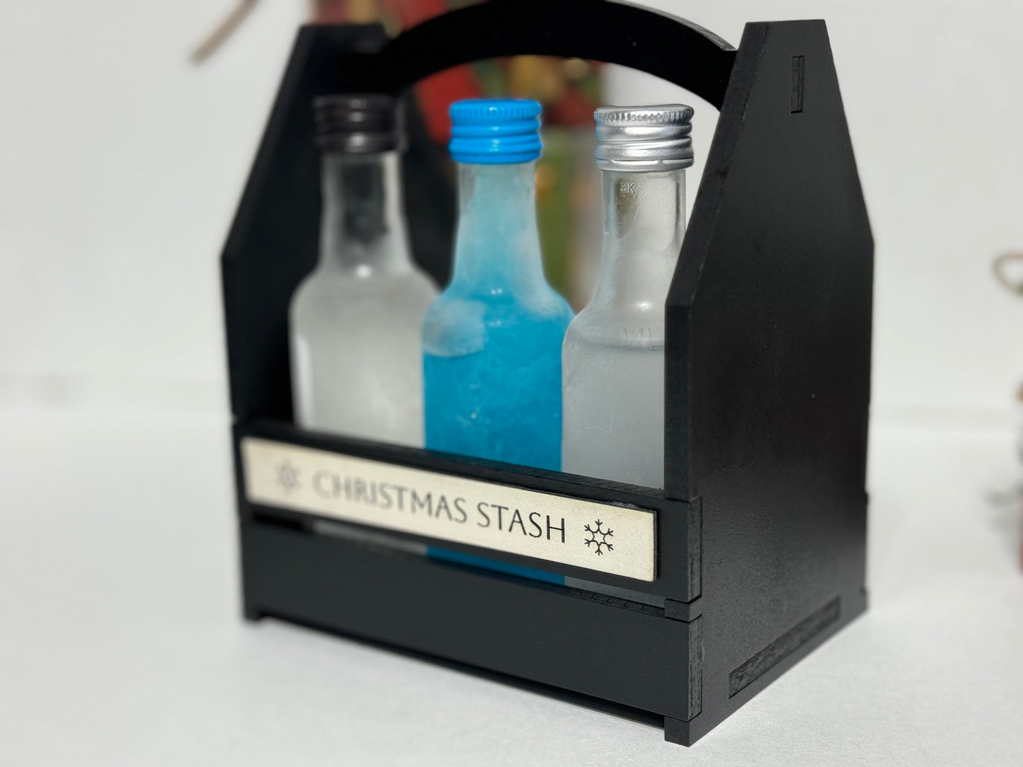 Customized Mini Bottle Crate with Engraved Leather Tag