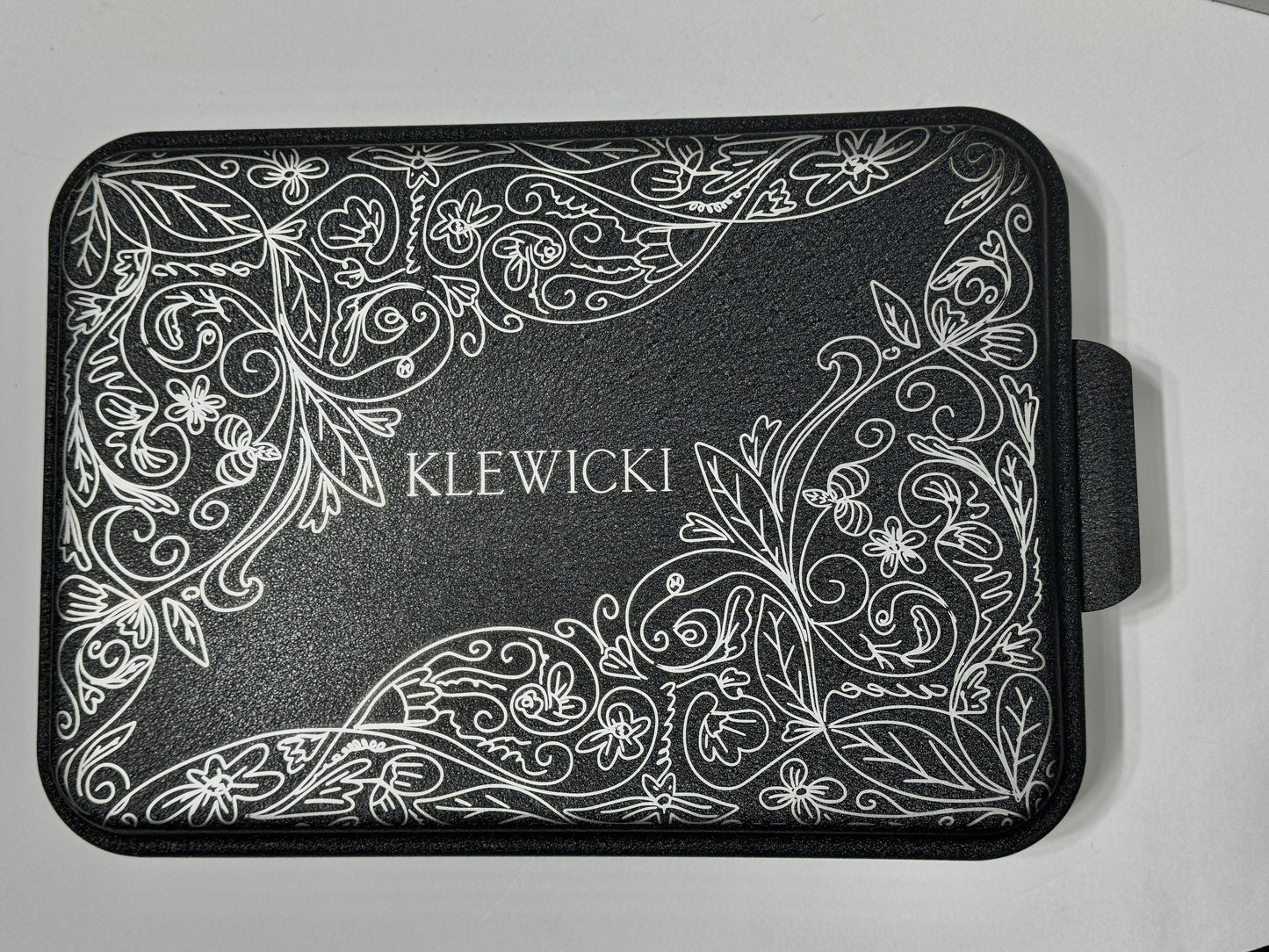 Custom Engraved Pan – Personalized and Colorful